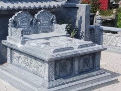 Mộ đá không mái cổ kính, sang trọng