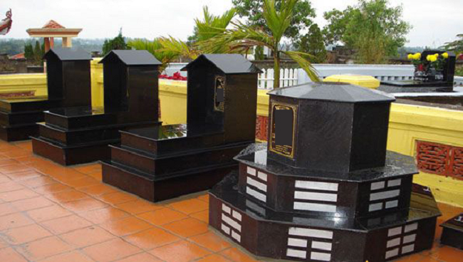 Mẫu khu lăng mộ ốp gạch đẹp 