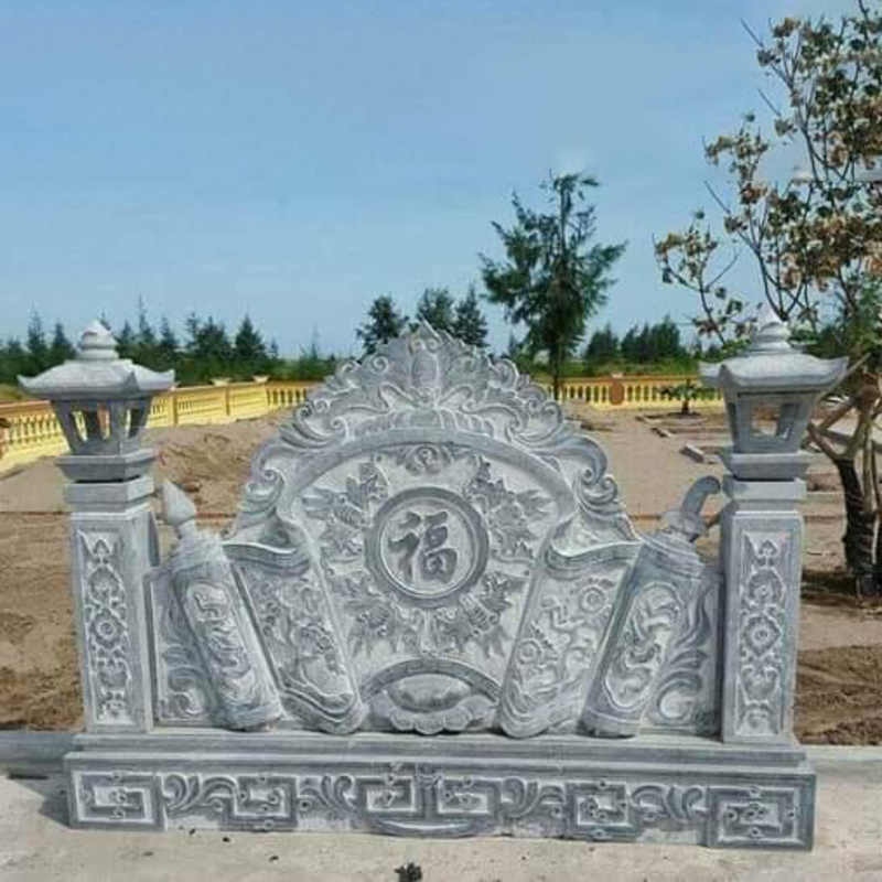 Hình ảnh cuốn thư đá có hai cột trụ hai bên số 2