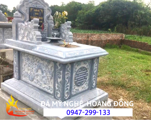 Mẫu mộ đá tam sơn hoa văn chạm khắc nổi bật 