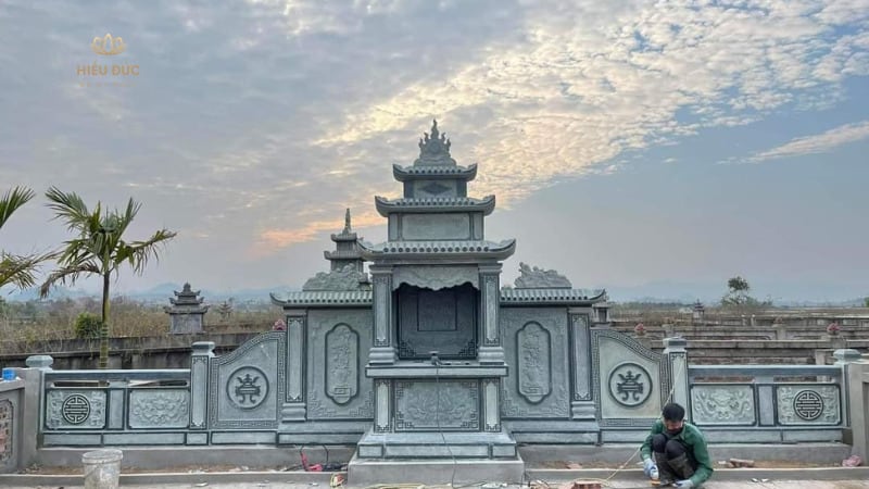 Lăng thờ đá xanh rêu cao cấp 