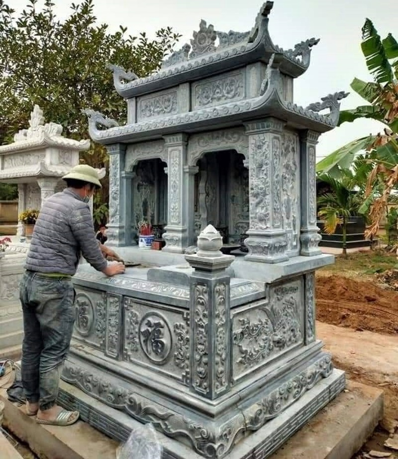 mẫu lăng mộ có mái che số 4 Mộ đá có mái hiện nay được làm từ nhiều chất liệu đá cao cấp khác nhau