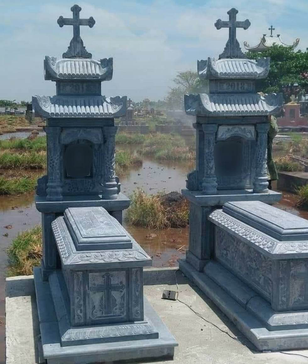 Mộ đá công giáo 