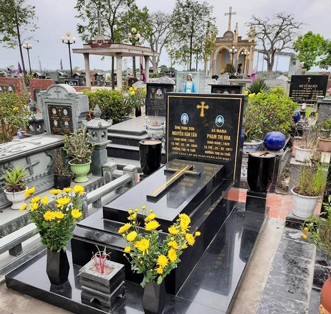 Mẫu mộ đá đôi công giáo granite 