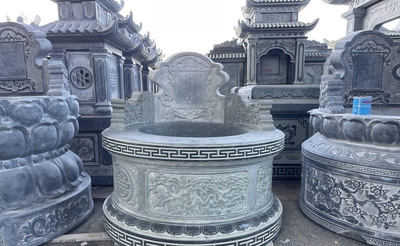 Mộ đá tròn nguyên khối là mẫu mộ được thiết kế để hấp thụ được tối đa kim khí